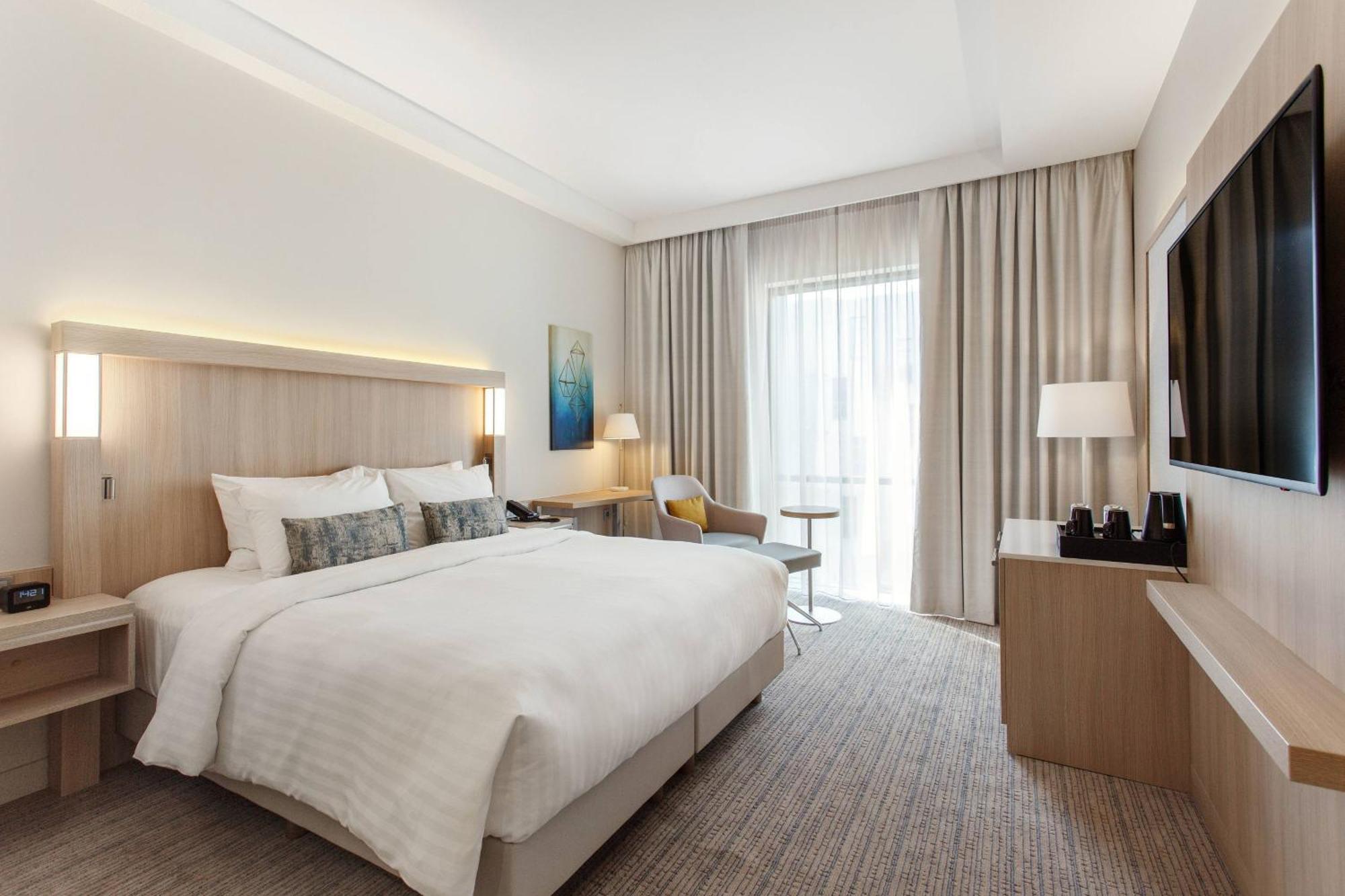 Courtyard By Marriott Center Wilno