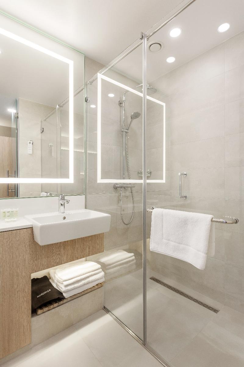 Courtyard By Marriott Center 4*