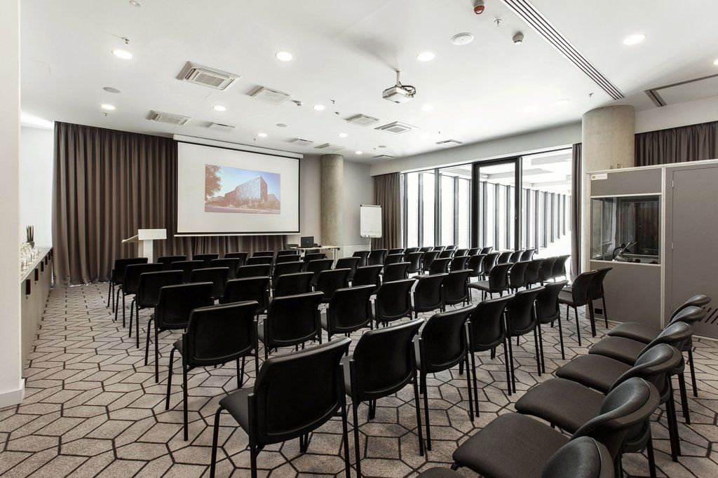 Courtyard By Marriott Center 4*